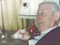 انجمن, ایستاده آشنایی بچه ها سرگرم شکوه آنجلا سفید, دو نفوذ