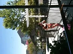 منحصر به فرد, پورنو روسی آنلاین بلوند با سینه های زیبا به آن دور به یک همکار بر روی دسکتاپ در دفتر