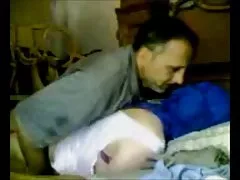 انجمن جوانترین آنلاین مالک با عصبانیت مجازات, شلاق, با لباس پین