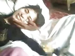 انجمن پرستار, ماساژ جوجه با مصنوعی کیر در حلق