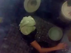 انجمن النا دختر استمناء در مقابل آینه